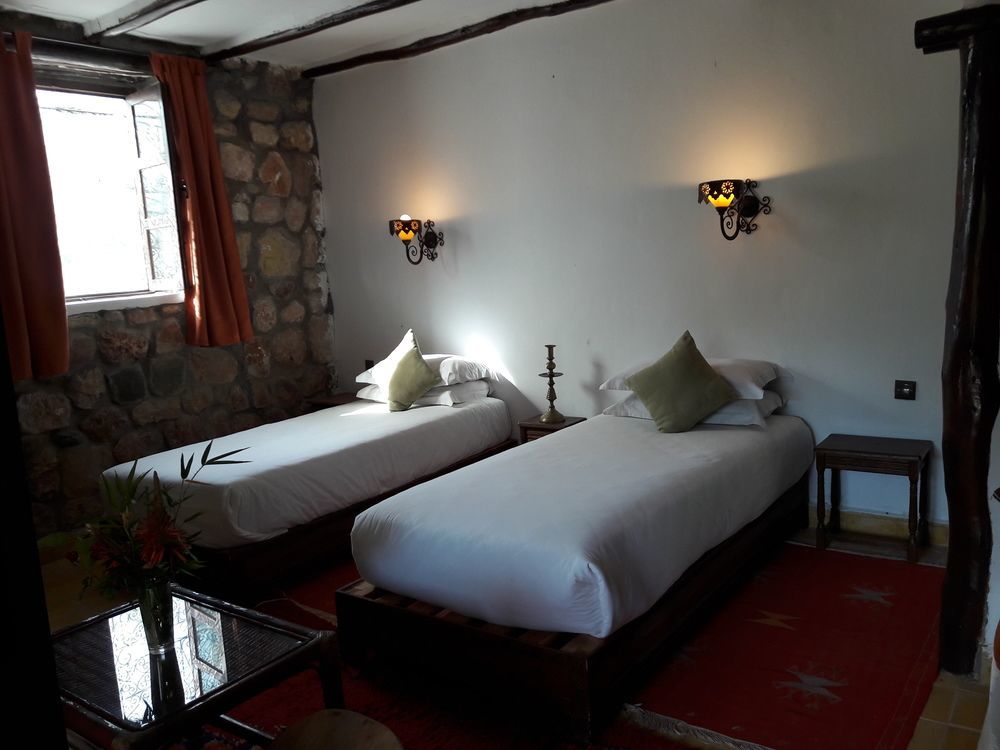 La Bergerie Auberge & Restaurant ウリガン エクステリア 写真