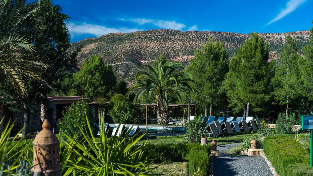 La Bergerie Auberge & Restaurant ウリガン エクステリア 写真